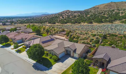 3946 Sunkist St, Palmdale, CA 93551 photo 6