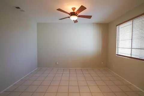 3946 Sunkist St, Palmdale, CA 93551 photo 12