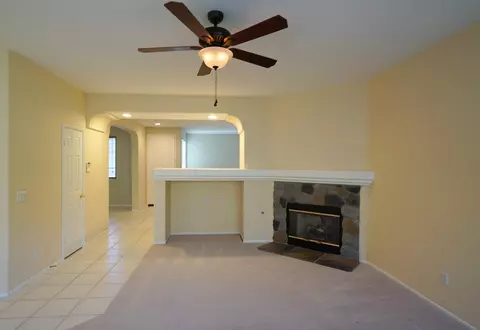 3946 Sunkist St, Palmdale, CA 93551 photo 14