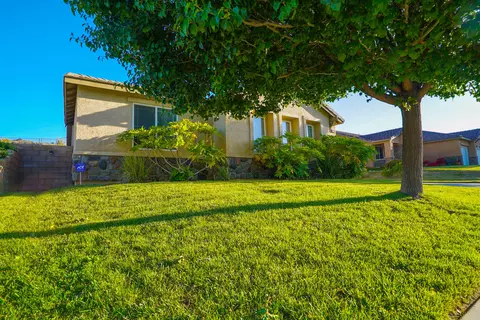 3946 Sunkist St, Palmdale, CA 93551 photo 5