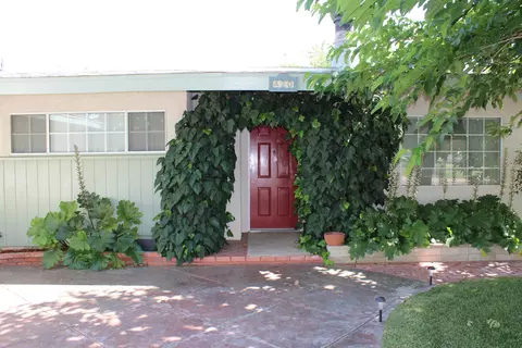 420 Kettering St E, Lancaster, CA 93535 photo 3