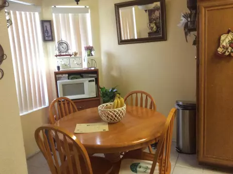 5735 Evergem Ave, Palmdale, CA 93552 photo 5