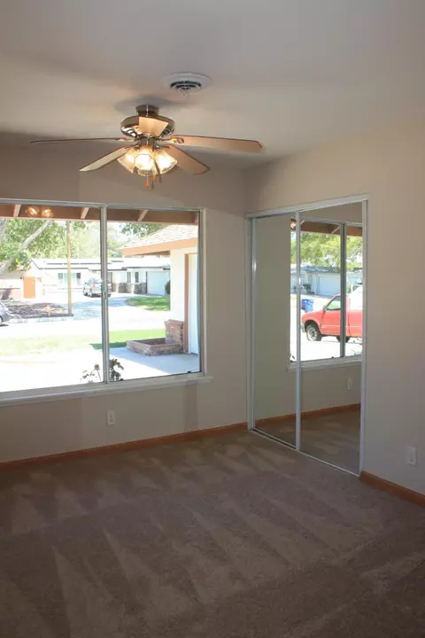45123 Lorimer Ave, Lancaster, CA 93534 photo 12