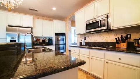 41908 Firenze St, Lancaster, CA 93536 photo 19