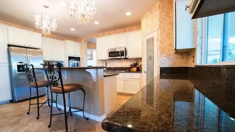 41908 Firenze St, Lancaster, CA 93536 photo 18