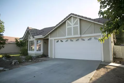 36947 Stratford Dr, Palmdale, CA 93552 photo 6
