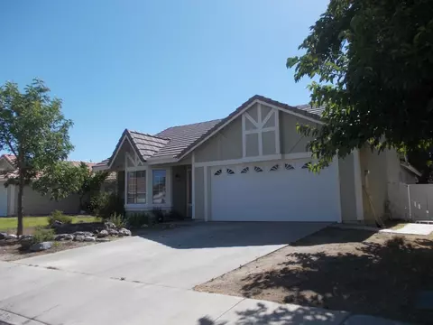 36947 Stratford Dr, Palmdale, CA 93552 photo 8