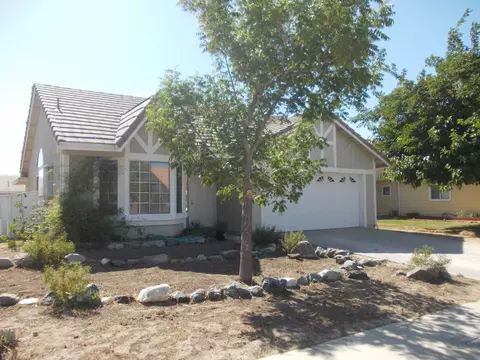 36947 Stratford Dr, Palmdale, CA 93552 photo 10