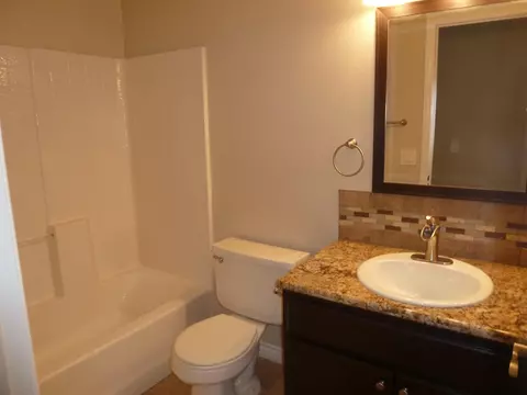 2632 Lumber St W, Lancaster, CA 93536 photo 9