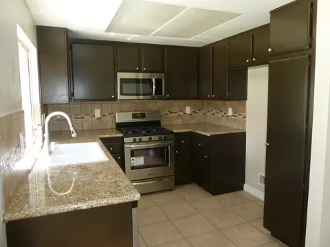 2632 Lumber St W, Lancaster, CA 93536 photo 2