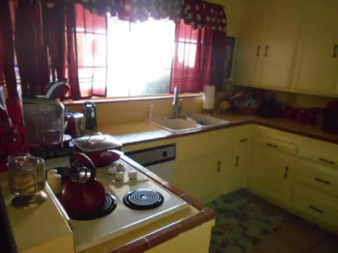 1112 Avenue J2 E, Lancaster, CA 93535 photo 8