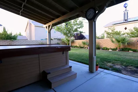 44910 33rd St W, Lancaster, CA 93536 photo 32