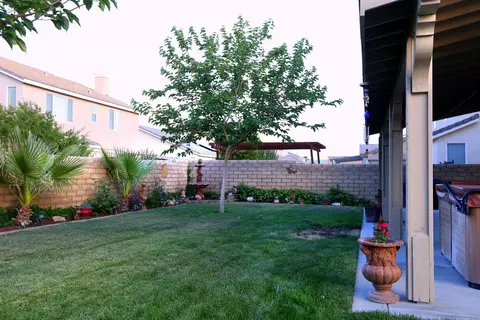 44910 33rd St W, Lancaster, CA 93536 photo 36