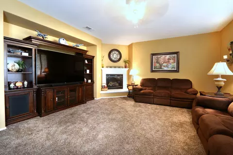 44910 33rd St W, Lancaster, CA 93536 photo 9