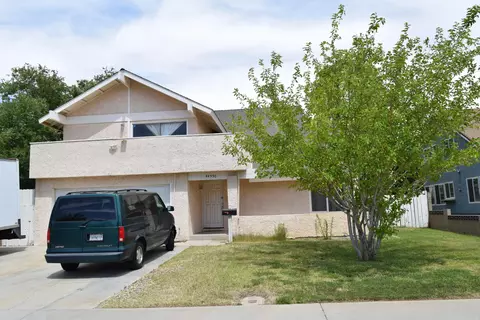 44550 Fenhold St, Lancaster, CA 93535 photo 1