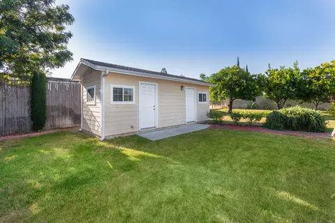 14065 Nordhoff St, Arleta, CA 91331 photo 9