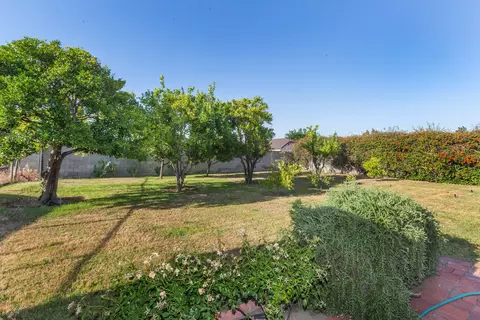 14065 Nordhoff St, Arleta, CA 91331 photo 10