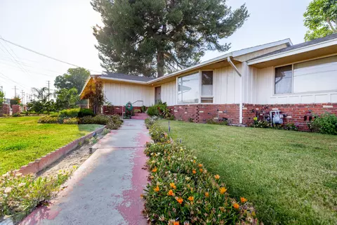 14065 Nordhoff St, Arleta, CA 91331 photo 4