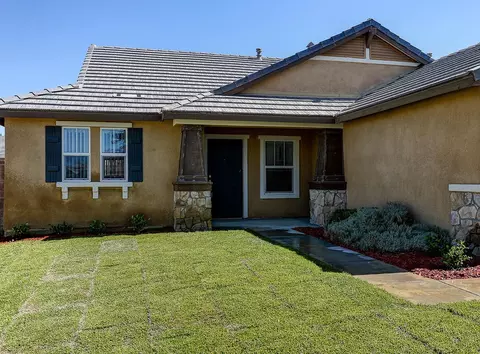 3032 Newgrove St E, Lancaster, CA 93535 photo 3