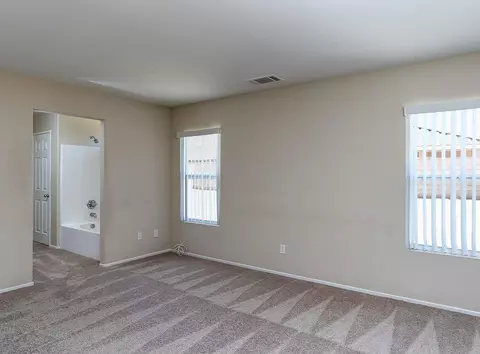 3032 Newgrove St E, Lancaster, CA 93535 photo 13