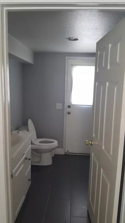 147 Avenue R2 E, Palmdale, CA 93550 photo 6