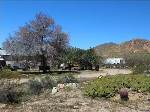 3585 Backus Rd, Mojave, CA 93501 photo 9