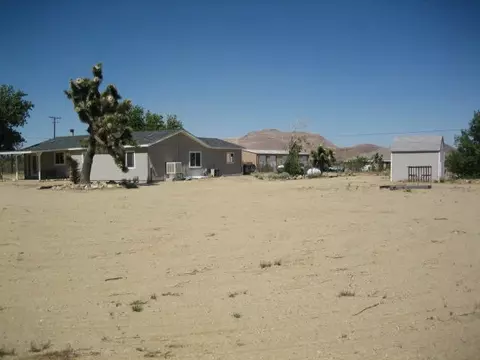 9401 61st St W, Mojave, CA 93501 photo 24