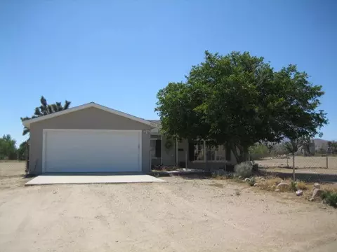 9401 61st St W, Mojave, CA 93501 photo 1