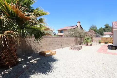 2827 Springfield Pl, Lancaster, CA 93536 photo 18