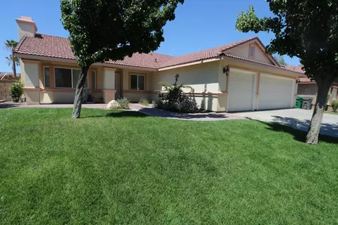 2827 Springfield Pl, Lancaster, CA 93536 photo 1