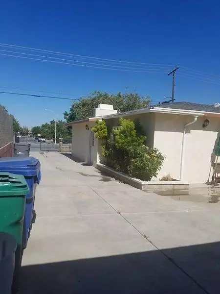 37511 5th St E, Palmdale, CA 93550 photo 14