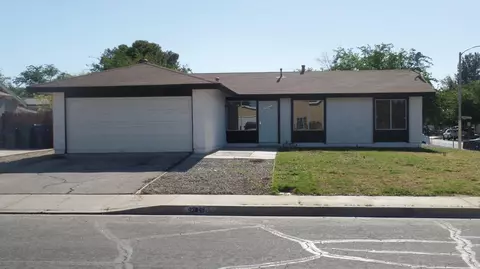 43049 Alexo Dr, Lancaster, CA 93536 photo 2