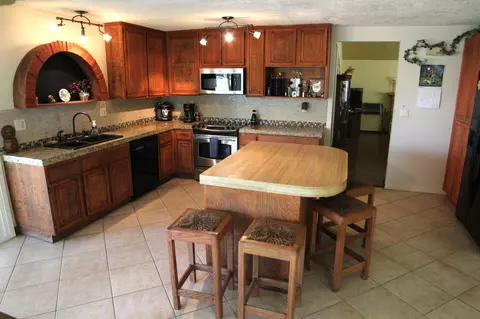 44632 Benald St, Lancaster, CA 93535 photo 25