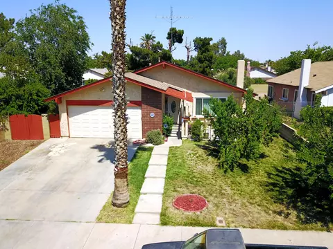44632 Benald St, Lancaster, CA 93535 photo 3