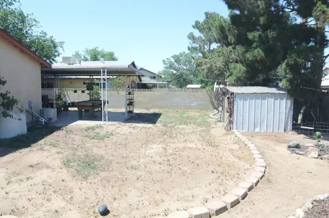 44632 Benald St, Lancaster, CA 93535 photo 31