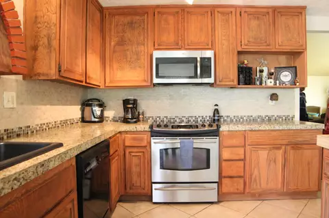 44632 Benald St, Lancaster, CA 93535 photo 26