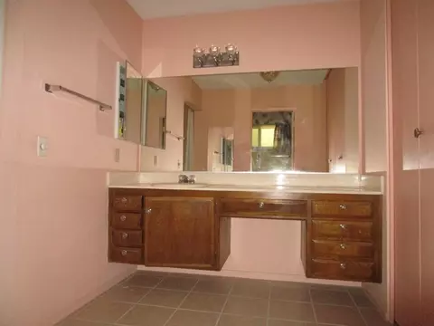 43922 Galion Ave, Lancaster, CA 93536 photo 15