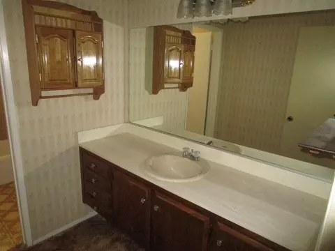 43922 Galion Ave, Lancaster, CA 93536 photo 19