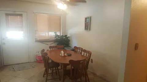 43615 6th St E, Lancaster, CA 93535 photo 4