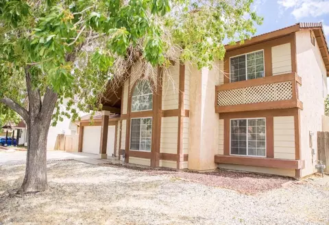 210 Avenue R3 E, Palmdale, CA 93550 photo 2