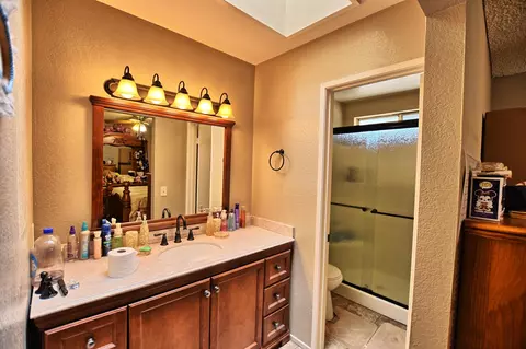1329 Weber Way, Lancaster, CA 93535 photo 15