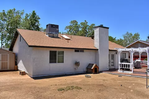 1329 Weber Way, Lancaster, CA 93535 photo 18