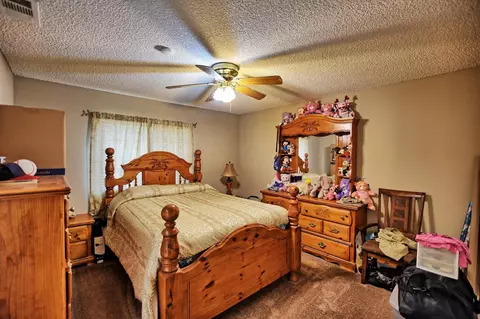 1329 Weber Way, Lancaster, CA 93535 photo 14