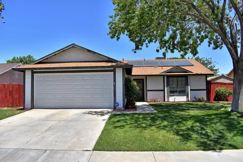 1329 Weber Way, Lancaster, CA 93535 photo 1