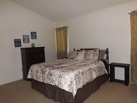 37930 Janus Dr, Palmdale, CA 93550 photo 7