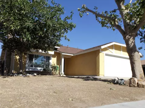 37930 Janus Dr, Palmdale, CA 93550 photo 1