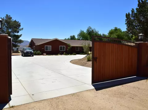 32050 41st St W, Acton, CA 93510 photo 3