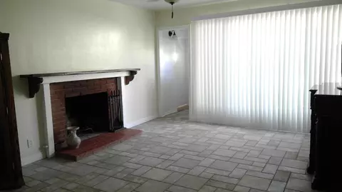 44002 Cedar Ave, Lancaster, CA 93534 photo 8