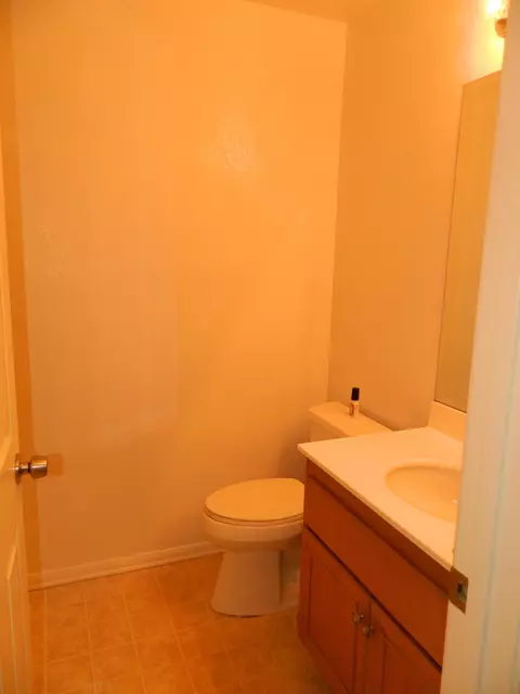 44306 Amethyst St, Lancaster, CA 93536 photo 10