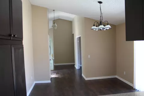 37729 Thisbe Ct, Palmdale, CA 93550 photo 5